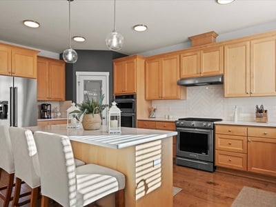 13920 S Lucia Lane, Mulino, OR