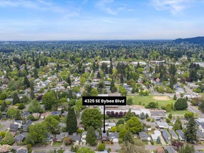 4325 SE Bybee Blvd, Portland, OR