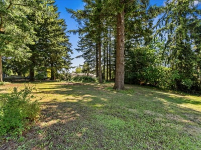 10100 SE Walnut Drive, Happy Valley, OR