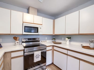 9210 Market Place, F202, Lake Stevens, WA