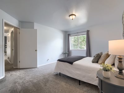 9210 Market Place, F202, Lake Stevens, WA