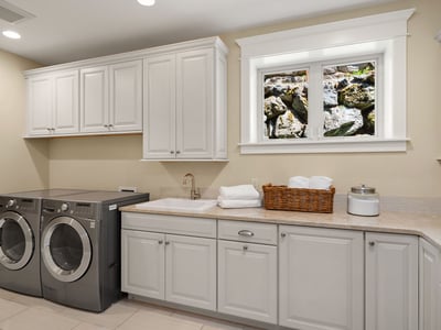 8617 NE 20th Street, Clyde Hill, WA