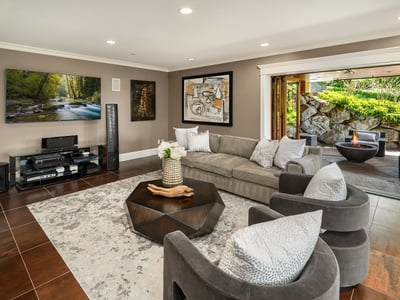 8617 NE 20th Street, Clyde Hill, WA