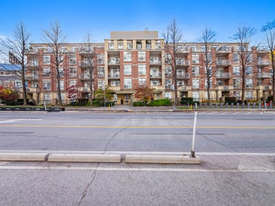 2511 Bloor St W #305, Toronto, ON