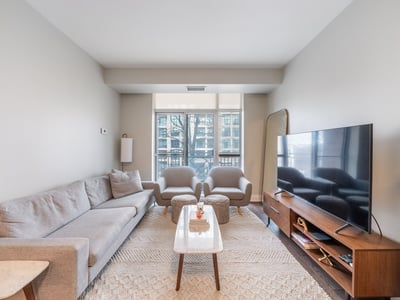 2511 Bloor St W #305, Toronto, ON