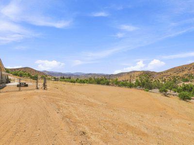 4545 Fairlane St, Acton, CA