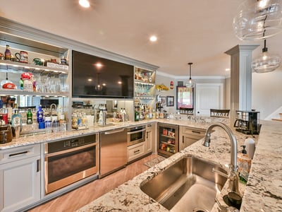 15 Bates Grove Rd, Webster, MA