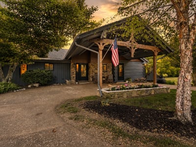 6923 Cross Keys Rd, College Grove, TN