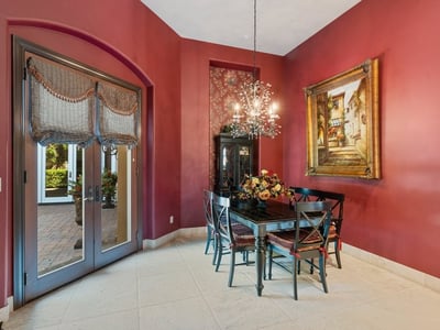 9717 Winter Palace Dr, Las Vegas, NV