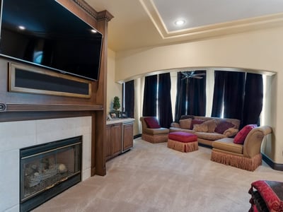 9717 Winter Palace Dr, Las Vegas, NV