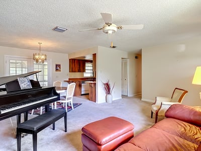 625 Brunswick Terrace, Deltona, FL