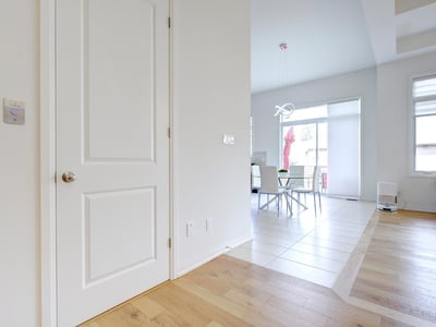 96 Bond Cres, Richmond Hill, ON
