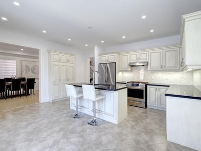 16 Muret Cres, Vaughan, ON