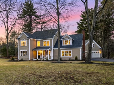 35 Winterberry Lane, Stratham, NH