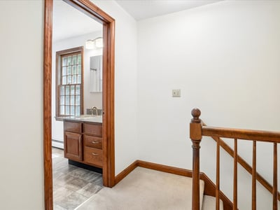 4 Lawson Farm Road, Londonderry, NH