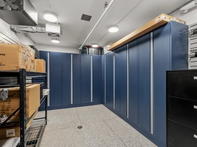 1 strathgowan avenue, Suite 710, Toronto, ON