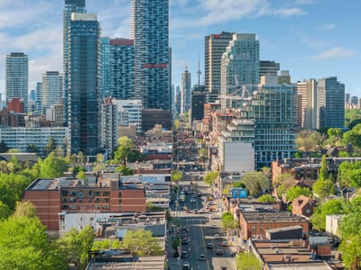 1 strathgowan avenue, Suite 710, Toronto, ON