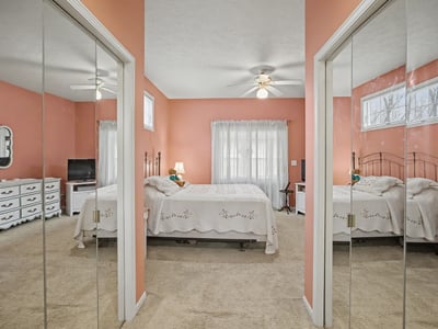 7151 Steeplechase Way, 41, Lansing, MI