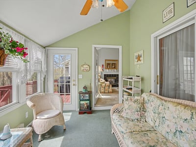 7151 Steeplechase Way, 41, Lansing, MI