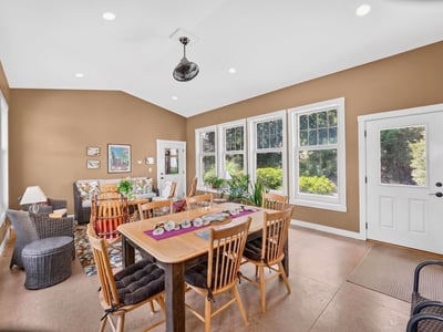 726 Somonauk St, Sycamore, IL
