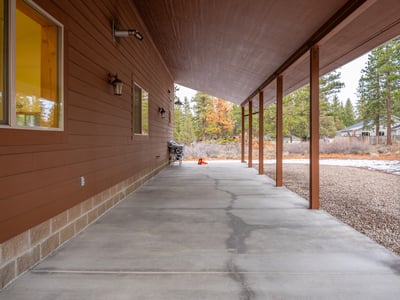 17325 Nicklaus Court, Weed, CA