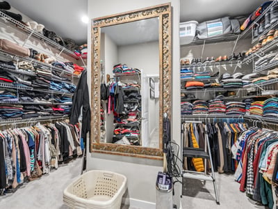 LOOK HOW HUGE THIS CLOSET IS.
Primary Suite with attached 5 piece bath and walk in closet.