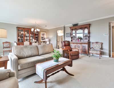 1300 Bloor Street #404, Mississauga, ON