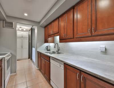 1300 Bloor Street #404, Mississauga, ON