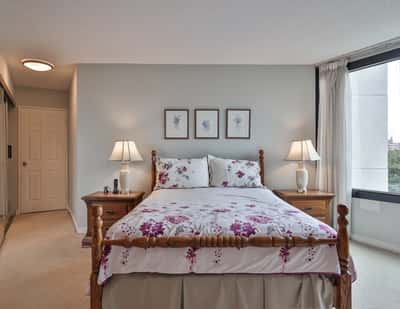 1300 Bloor Street #404, Mississauga, ON