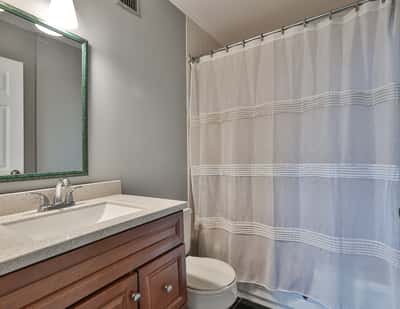 1300 Bloor Street #404, Mississauga, ON
