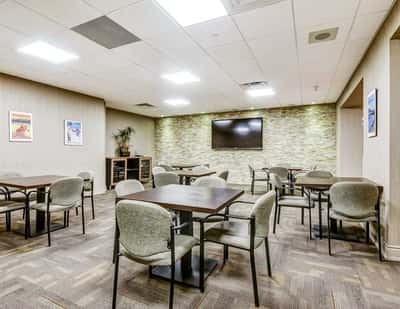 1300 Bloor Street #404, Mississauga, ON
