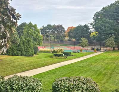 1300 Bloor Street #404, Mississauga, ON