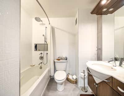 1300 Bloor Street #907, Mississauga, ON