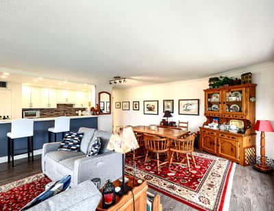 1300 Bloor Street #907, Mississauga, ON