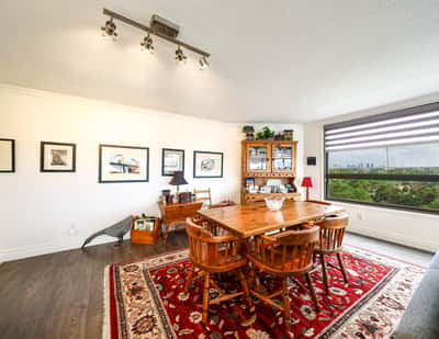 1300 Bloor Street #907, Mississauga, ON