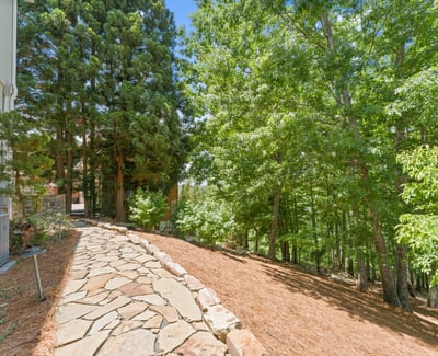 3546 Lake Breeze Lane, Gainesville, GA