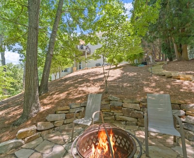 3546 Lake Breeze Lane, Gainesville, GA