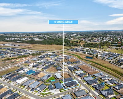 Spacious lot in a growing community, close to amenities and scenic coastal views. Perfect for development!