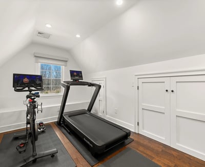 6 Carpenters Brook Road, Greenwich, CT