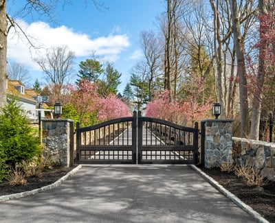 6 Carpenters Brook Road, Greenwich, CT