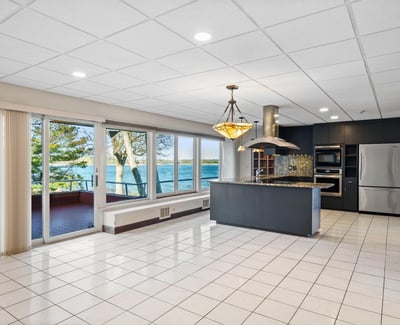 39 Chippechaug Trail, Mystic, CT