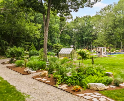 17 Pine Ridge Road, Woodbridge, CT