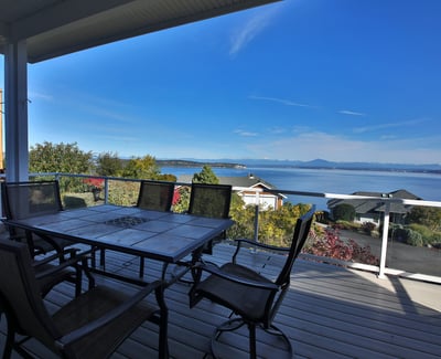 4694 Wrightsman, Clinton, WA