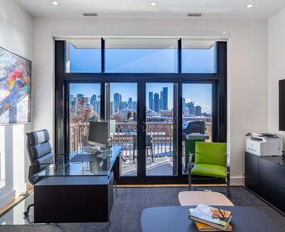 1 Strathgowan Ave suite 710, Toronto, ON