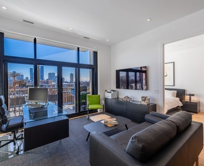 1 Strathgowan Ave suite 710, Toronto, ON