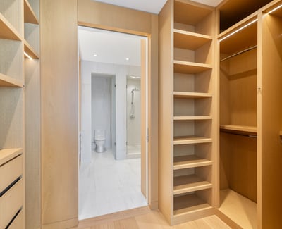 1 Strathgowan Ave suite 710, Toronto, ON