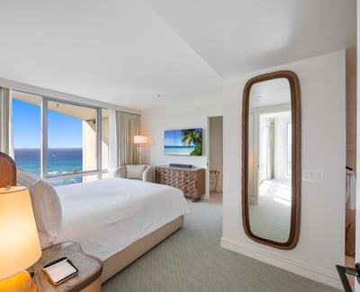 223 Saratoga Rd #3302, Honolulu, HI