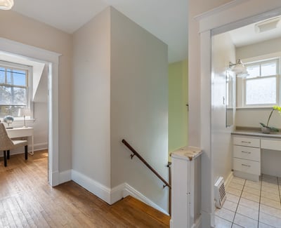 54 Wellington St, Lindsay, ON