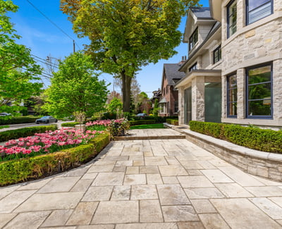 24 Glenview Ave, Toronto, ON
