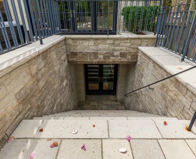 24 Glenview Ave, Toronto, ON